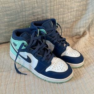 Nike Air Jordan one youth 6.5 navy and green boys